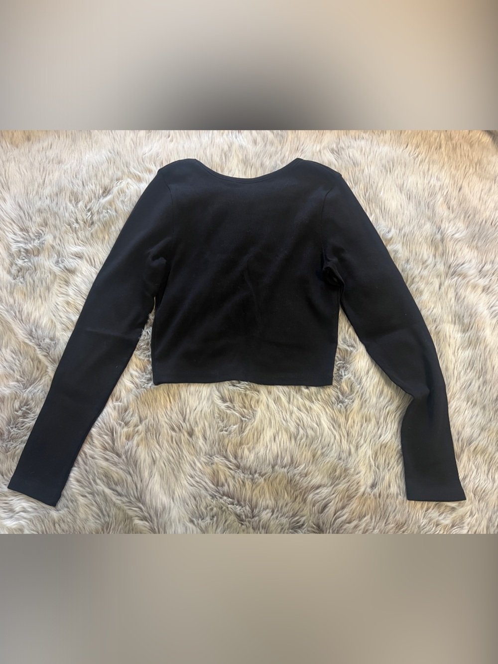 Black Long Sleeve Knit Crop Top